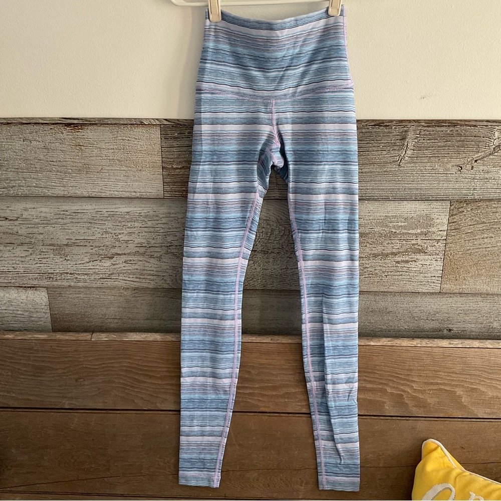 Lululemon Wunder Under Pant (Hi-Rise) 31" Wave Twist Lilac (C1) Size 4